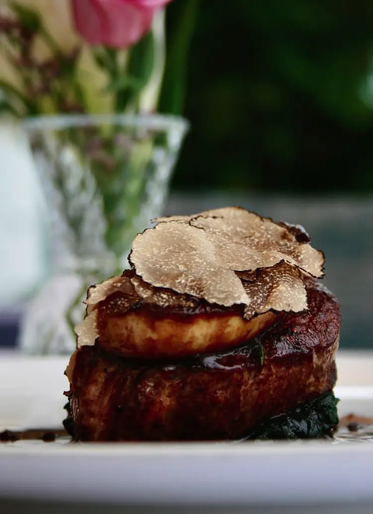 Beef fillet with truffle